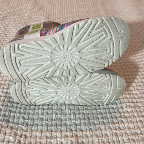 Ugg Clear Mini Pixelate (rainbow) Boots - Picture 6 of 12